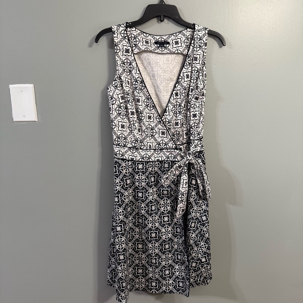 Tommy Hilfiger Sleeveless Wrap Dress, V-Neck ~ Cotton ~ Navy Blue & White, Small